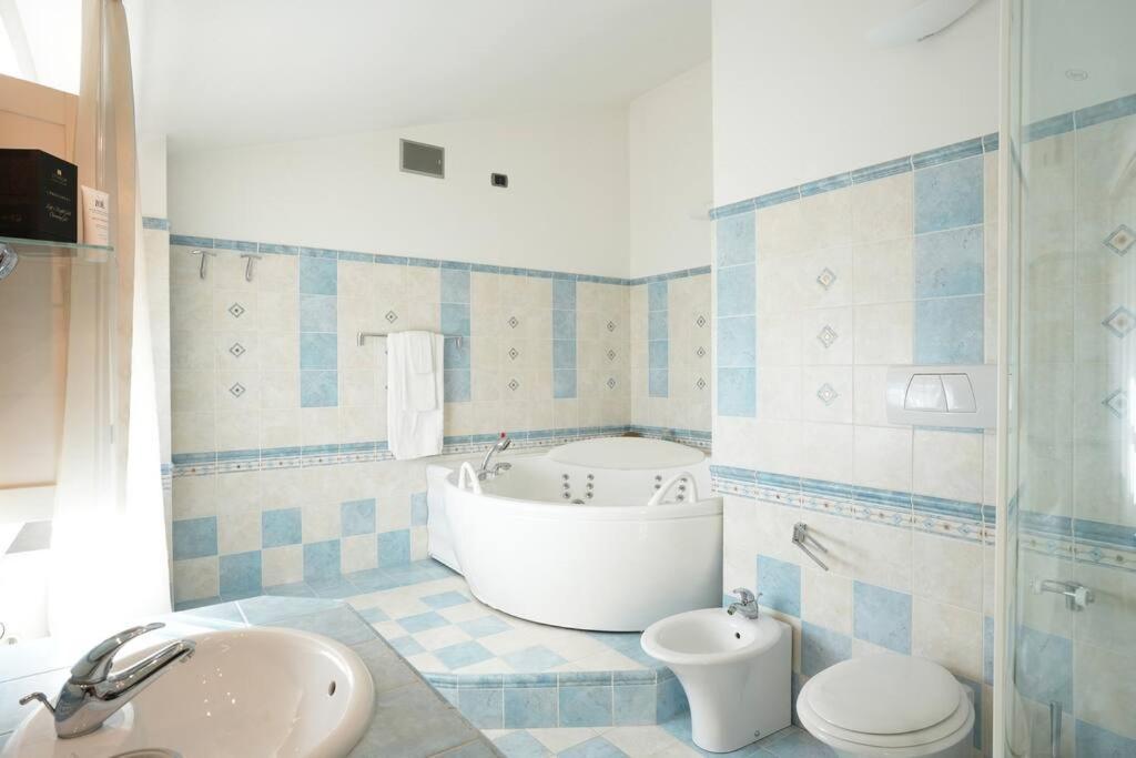 Villa Ruffo カンポバッソ エクステリア 写真